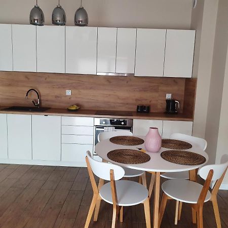 Zamiejska Modern Apartments Nowy Apartamentowiec Winda Slupsk Bagian luar foto